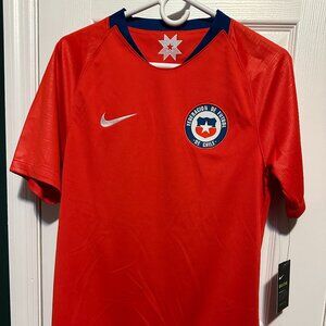 Nike NWT Chile National Team Jersey